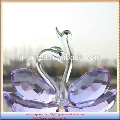 Top quality faceted crystal couple swan figurine