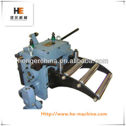 cnc di punzonatura idraulica alimentatore per lamiera dalla cina