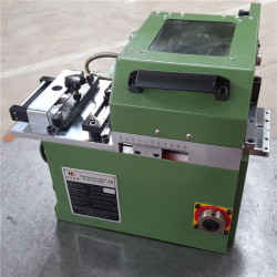 Alimentador Automático