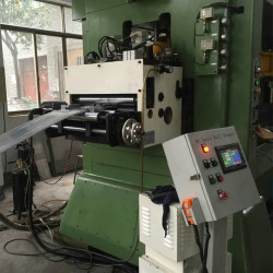 Alto Desempenho Alimentador Automático Servo Máquina De Rolo Alimentador