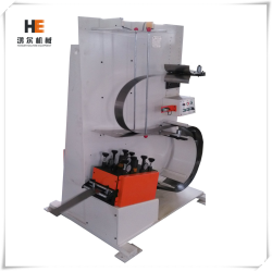 Machine de redressage des bandes à haute vitesse