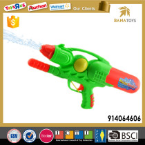 Powerful water gun toy with tank