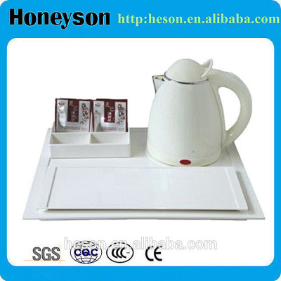 hotel amenity electric plastic mini kettle with welcome tray set for guest room/yiwu tea kettle with tray set