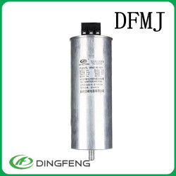 Condensador de energía de uso en universal portable power bank