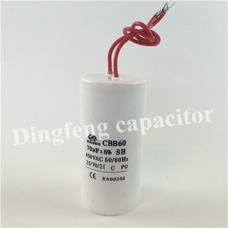 capacitors in wires