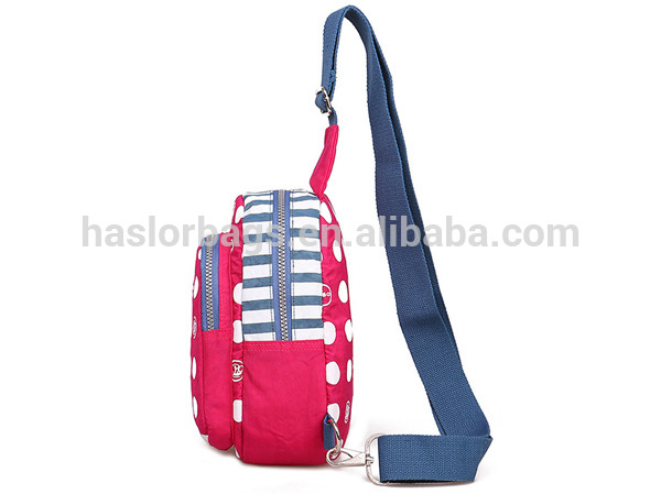 Teen Outdoor Hot Selling Fashion Desing Pink Sport Sling Bag