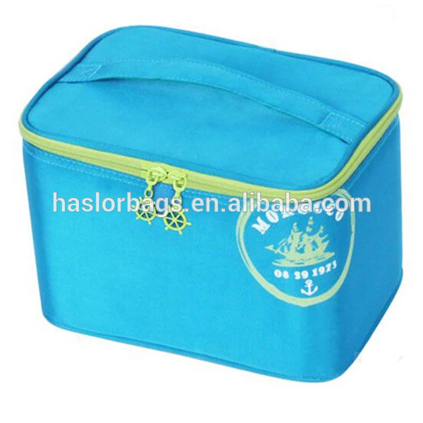 Nylon Waterproof Beautiful Cosmetic Bag for Travelling