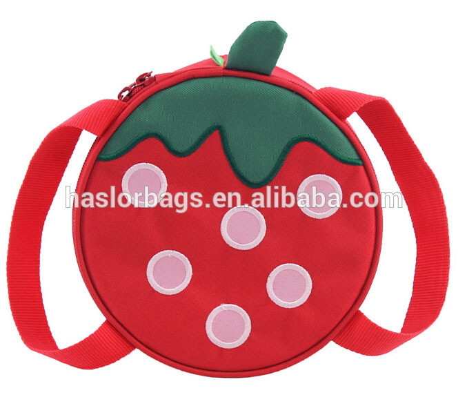Girl Strawberry Round Cooler Bag for Frozen