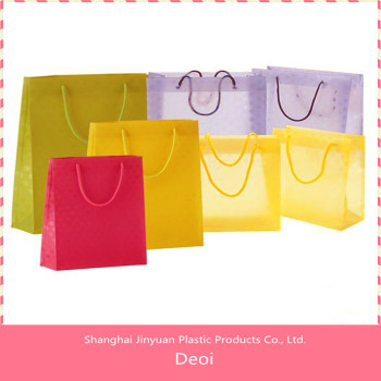 OEM factory and customized durable pp plastic personalized shopping gift bags