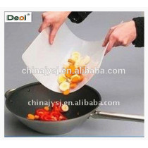 High Quality and Functional Plastic Chopping Mat made in China