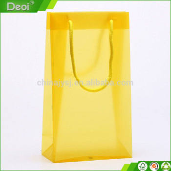 2015 gift packing plastic handle bag in Shanghai