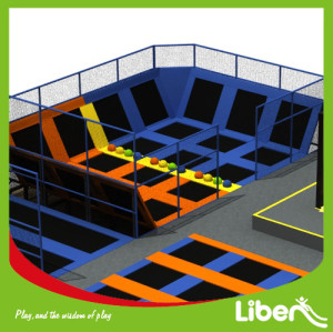 Funny Dodge Ball Arena Free Jumping Trampoline Center