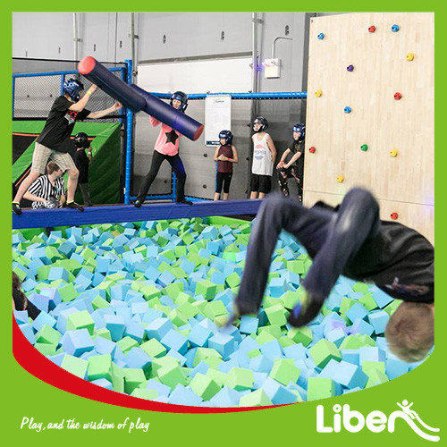 With Foam pits Inside Large Indoor Trampoline Play Center