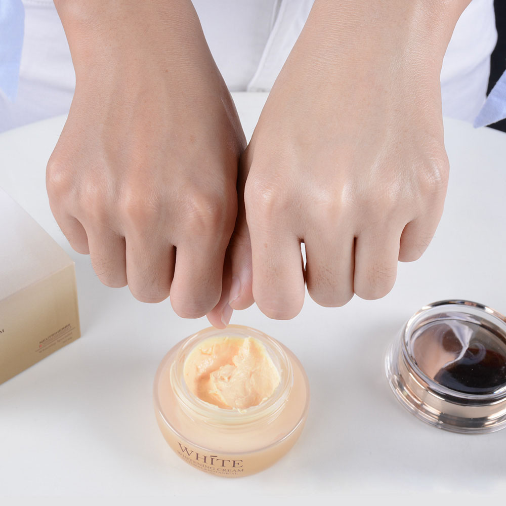 skin fade cream-whitening creme-skin brightening products-face brightening cream-effective skin bleaching