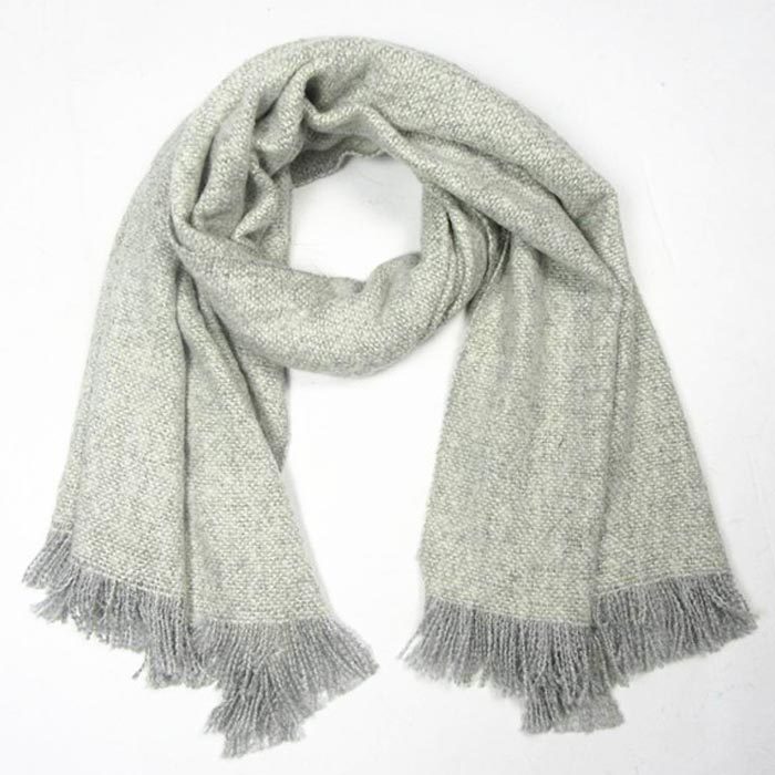 Tassel scarf
