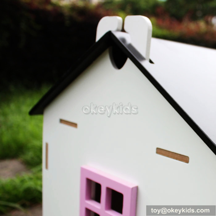 mini doll house