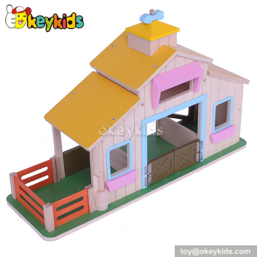 Funny wooden animals on the farm toy W06A126