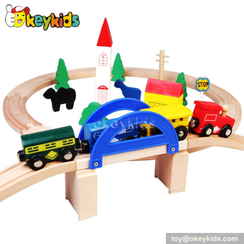 Wholesale 39 piece kids wooden toy train tracks for sale W04C055