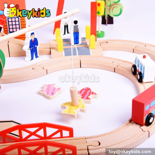 Best design 69 pieces kids wooden toy train sets for sale W04C057