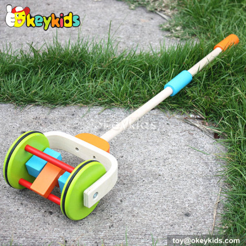 Preschool Walk baby wooden pull toys W05A010