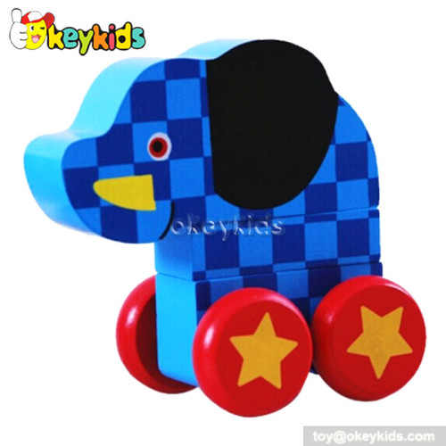 Lovely animal design drag wooden toys for toddlers W05B076