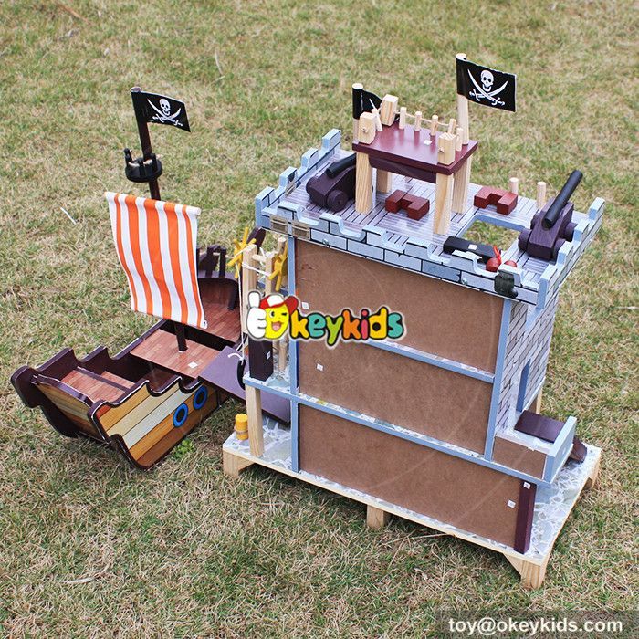 pirate-doll-house