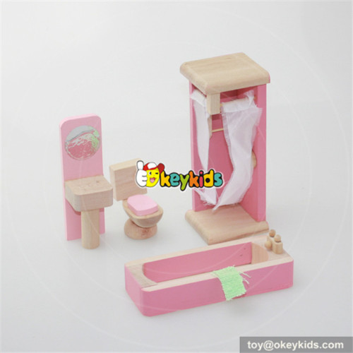 Best wooden miniature bathroom accessories dollhouse furniture for kids W06B013