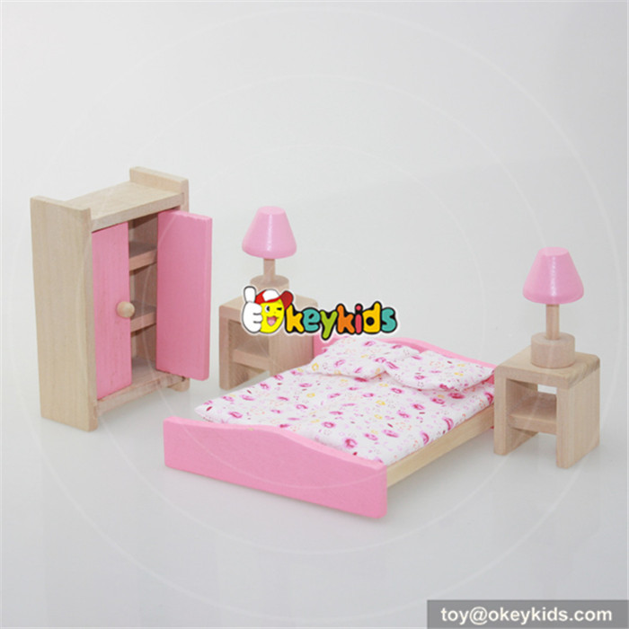 dolls house furniture