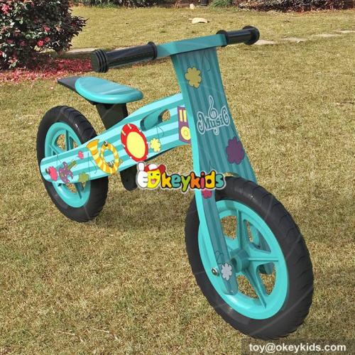 New design cartoon wooden boys balance bike for kids W16C178