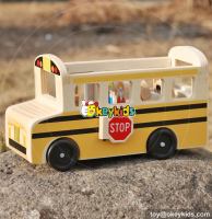 New design travel bus and people cartoon mini wooden toy trucks for sale W04A340