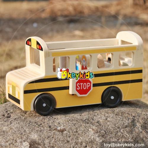 New design travel bus and people cartoon mini wooden toy trucks for sale W04A340
