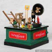 Hot sale Christmas toys wooden children cartoon music box W07B020A