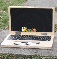 Best design children educational toys laptop shape wooden portable drawing board W12B106