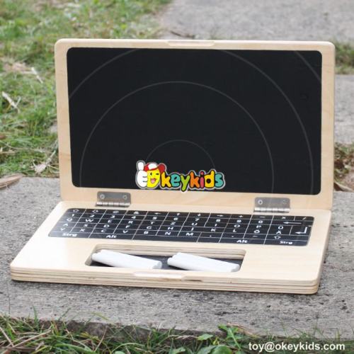 Best design children educational toys laptop shape wooden portable drawing board W12B106