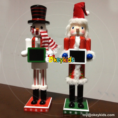 Wholesale new fashion wooden nutcracker figurines toy for children W02A075