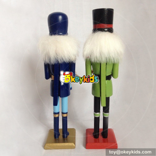 Wholesale most popular wooden nutcracker statues toy for store decoration W02A081