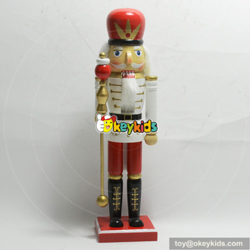 Wholesale stylish household toddler wooden king nutcracker W02A195