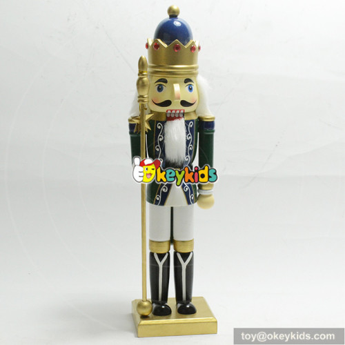 wholesale new europe style wooden nutcracker figurines for children W02A198