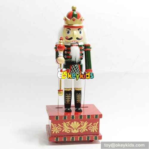 Best gift professional christmas wooden decorative nutcracker soldier W02A212