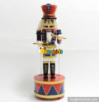 Latest design creative customized wooden nutcracker craft W02A214