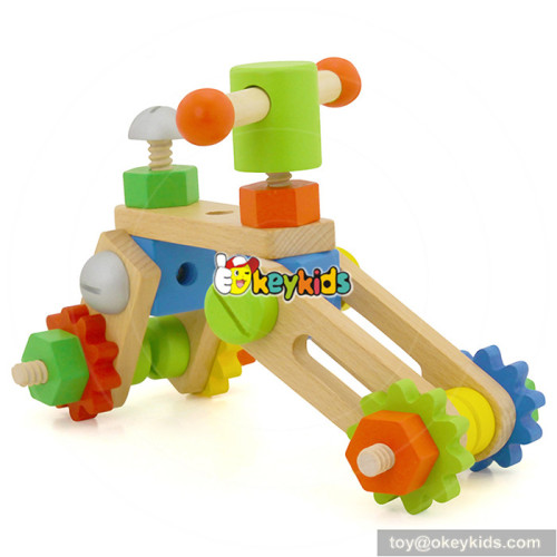 wholesale most popular wooden children screws toys for sale W03C020