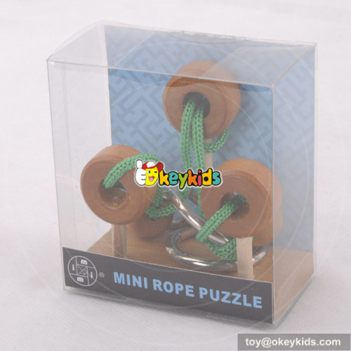 Wholesale high quality wooden rope puzzle game toy for children W11C023