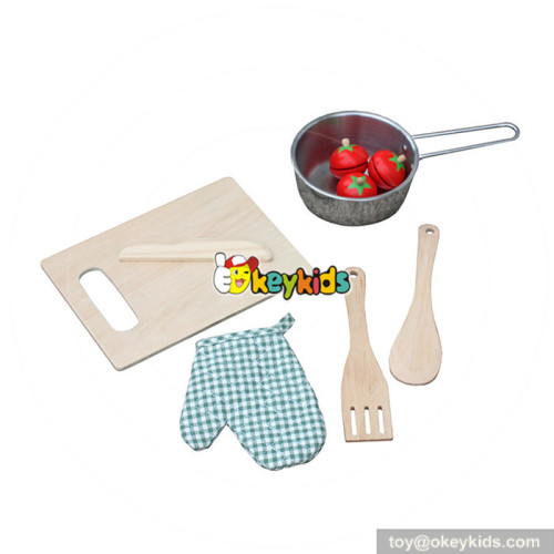wholesale high quality toys wooden children role play kitchen with accessories W10C280