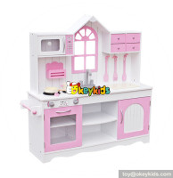 Wholesale fashionable house shape wooden pink kitchen set toy for kids W10C336
