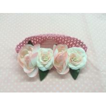 DIY tutorial video about how to made mesh rose flower headband for baby girl