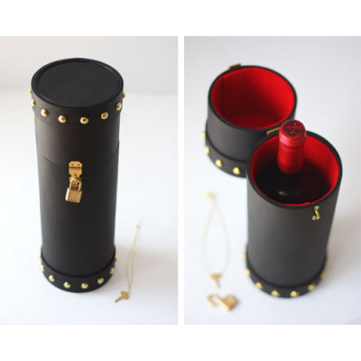Luxury Handmade Custom Creative Upscale Cylinder Wine Box/Black Wine Packaging Box With Metal Lock/wine crate wholesale made in EECA
