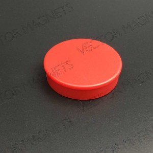 Memo Magnet Red round with plastic housing