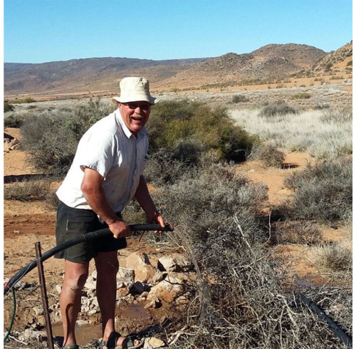 Africa South African ｜Submersible Pumping System 4 Inch Solar Pump With Plastic Impeller