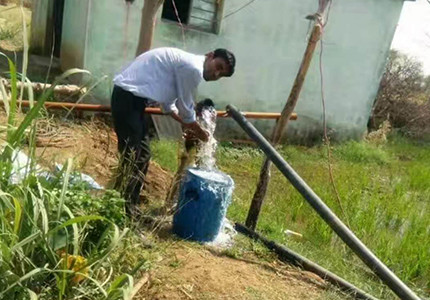 Asia Thai | Submersible Pumping System 4 Inch Solar Pump With Plastic Impeller