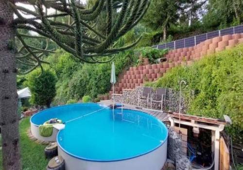 太阳能池塘水泵——用于水景与灌溉